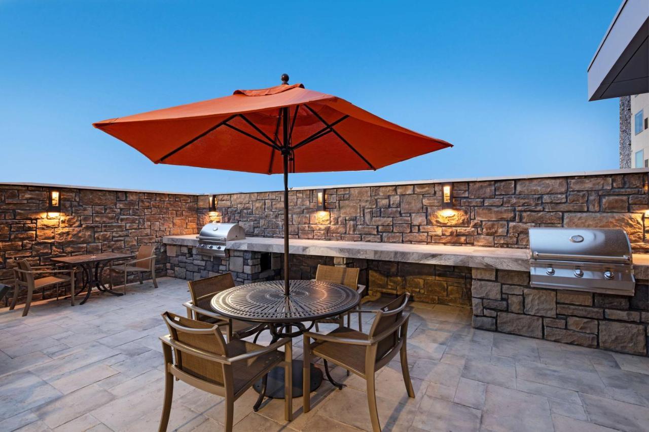 Hyatt House Carlsbad Hotel Exterior foto